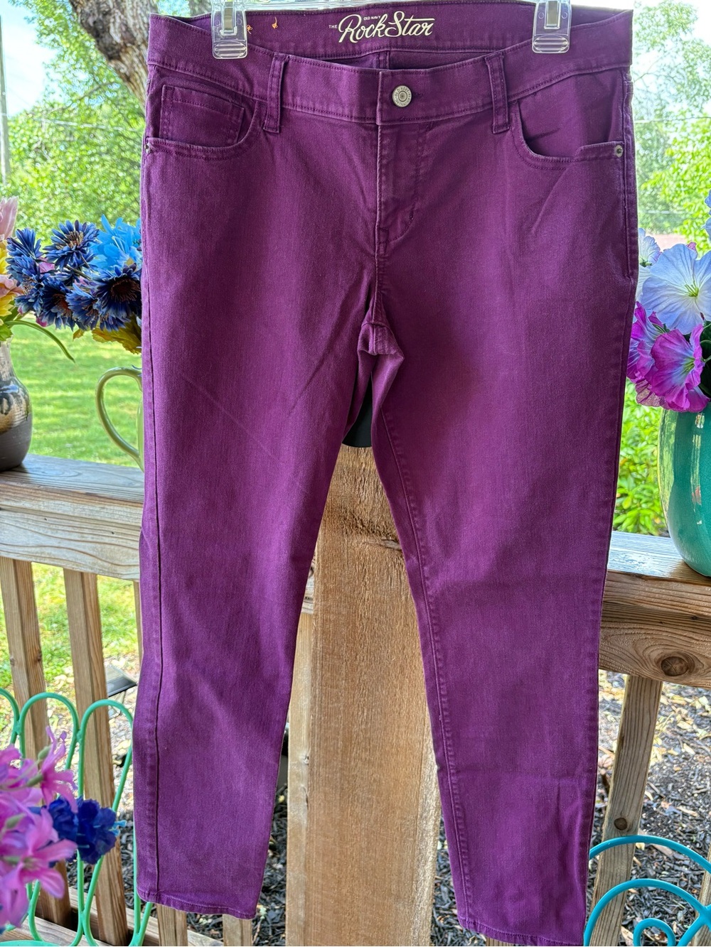 Old Navy The Rock Star Mid-Rise Skinny 5 Pocket Purple Stretch Jean